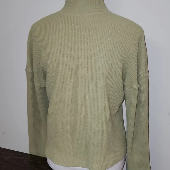 Reformation Olive Green Ribbed Sweatshirt - Picture 4 of 8